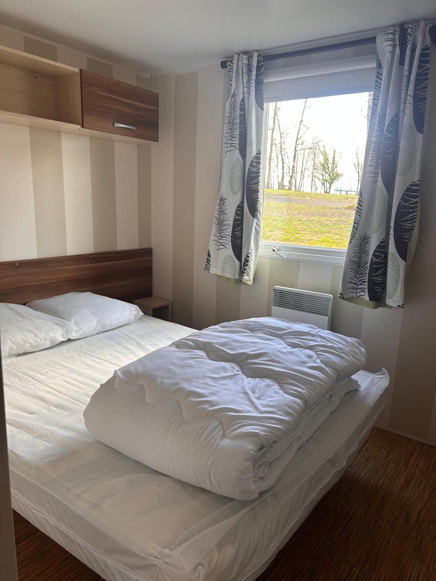 Camping Les Petites Minaudieres Coussay-les-Bois Cameră foto